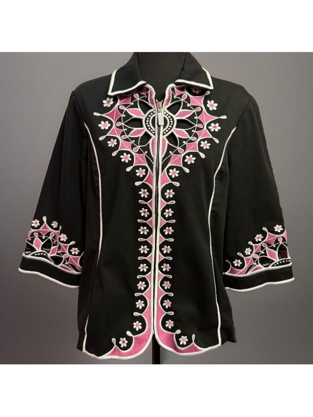 EUC Bob Mackie Wearable Art Black Embroidered Zip-Front Top w/Pink Accents M